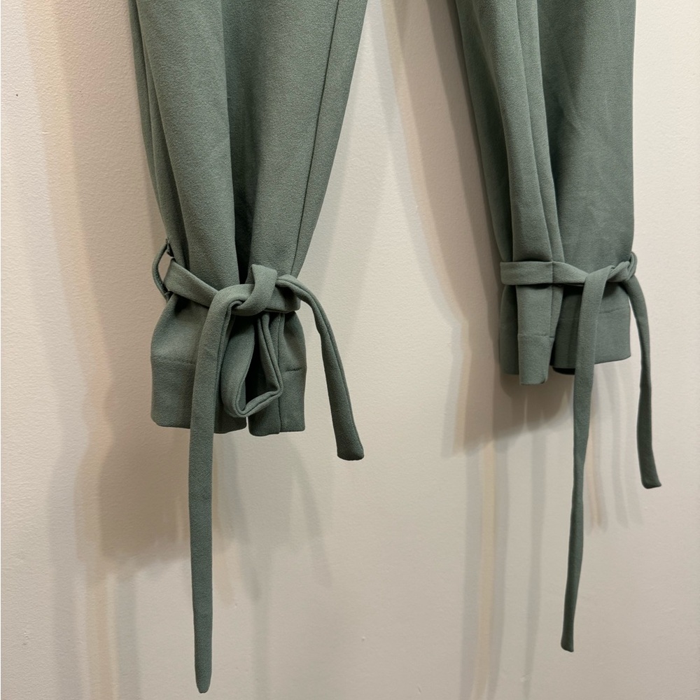 Fashion Nova Large Work Pant in Green - Picture 4 of 12